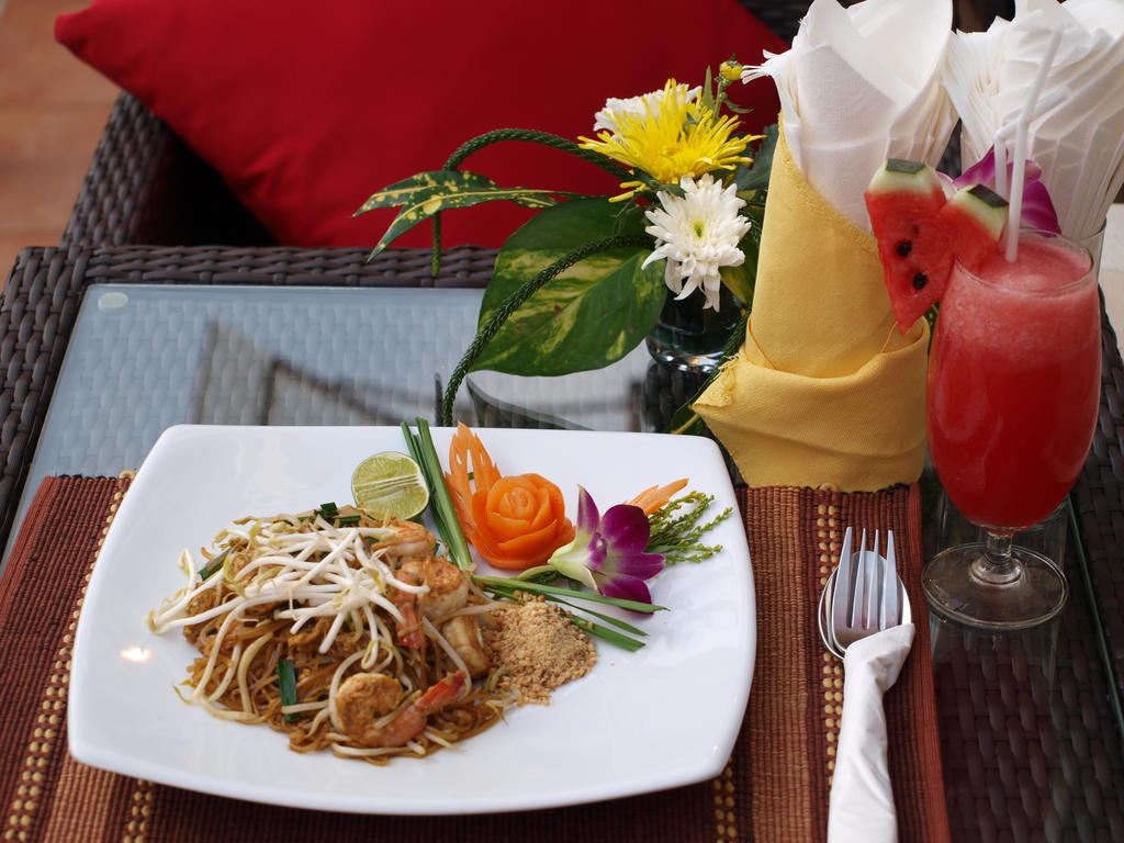 Palmview Resort Patong Buitenkant foto