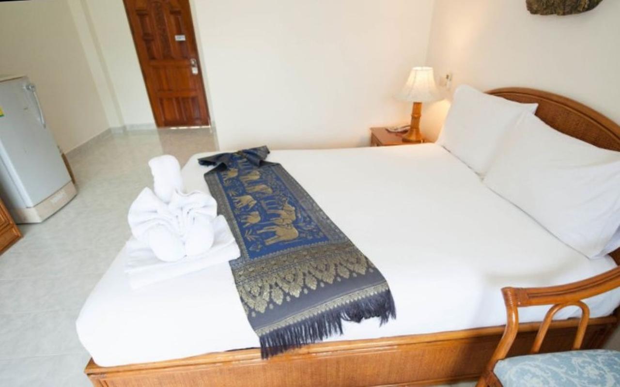 Palmview Resort Patong Buitenkant foto